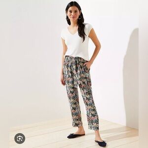 Loft Womens Garden Bouquet Floral Pull On Tapered Ankle Cargo Pants Size Small
